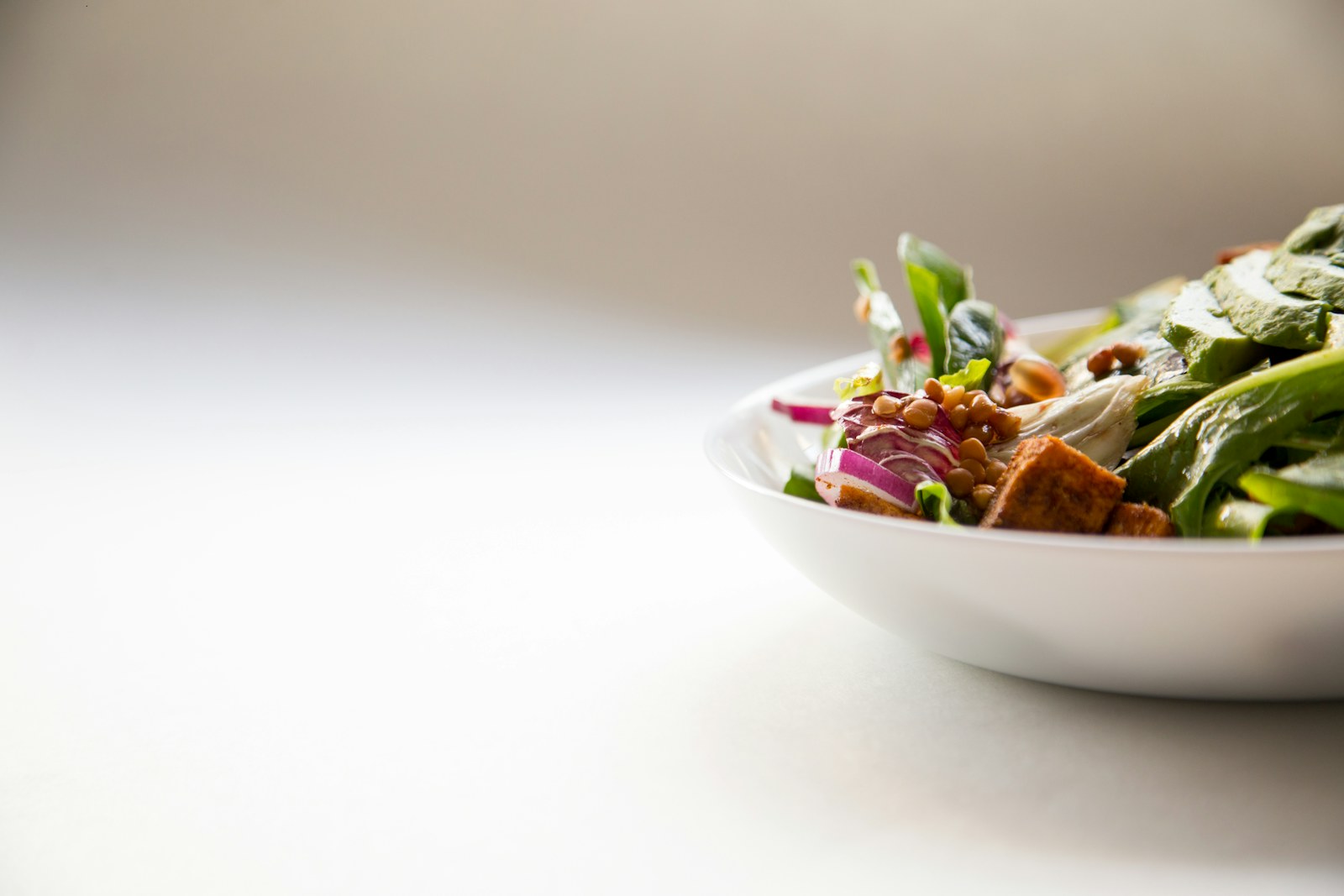 Fresh garden salad in a bowl